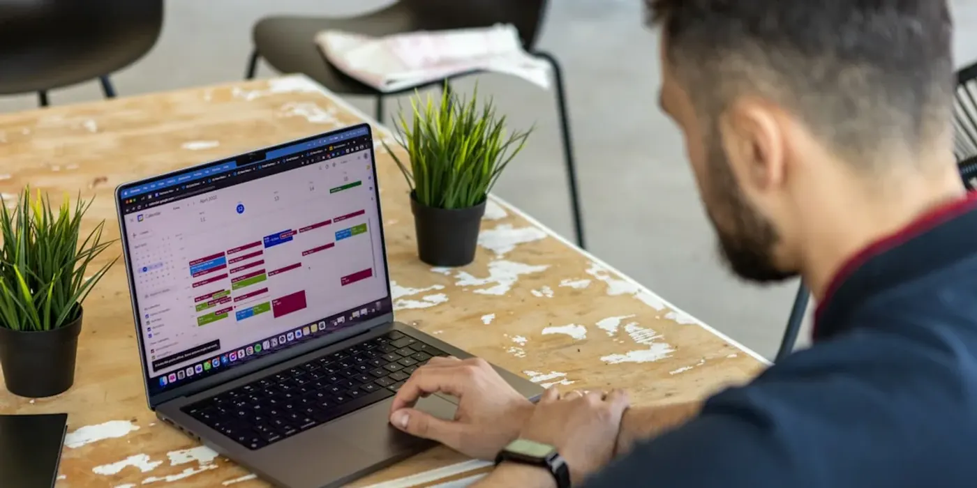 Planning notes and analytics for How To Choose Between Cms And Custom Development
