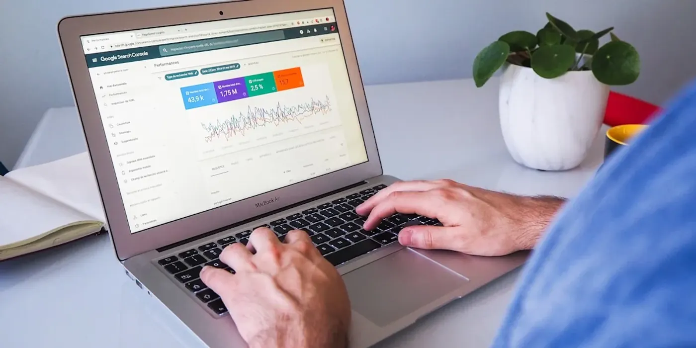 Planning notes and analytics for Why Your Sa Website Needs To Answer Why You In Under 30 Seconds