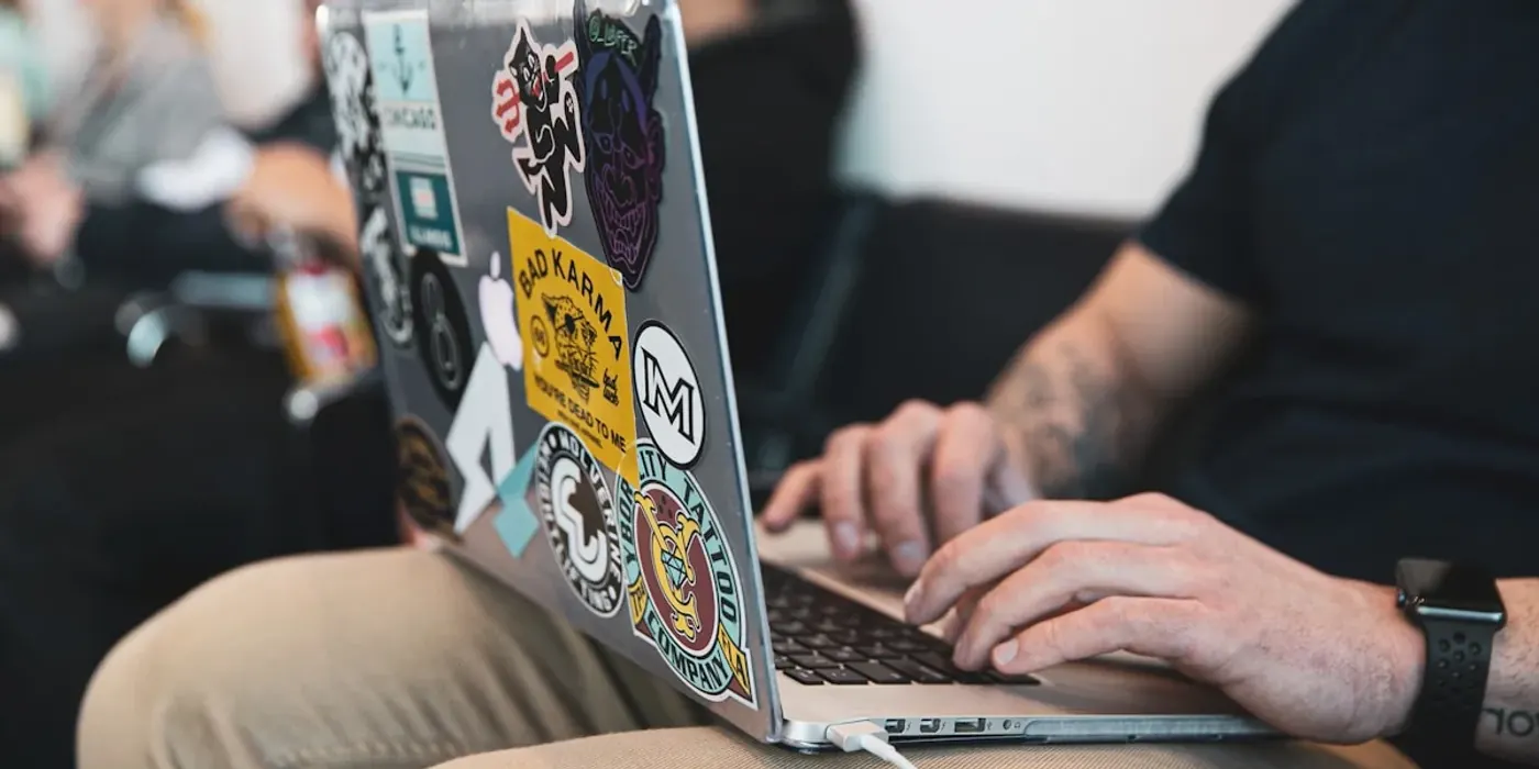 Planning notes and analytics for Why Your Social Media Is Not Generating Leads