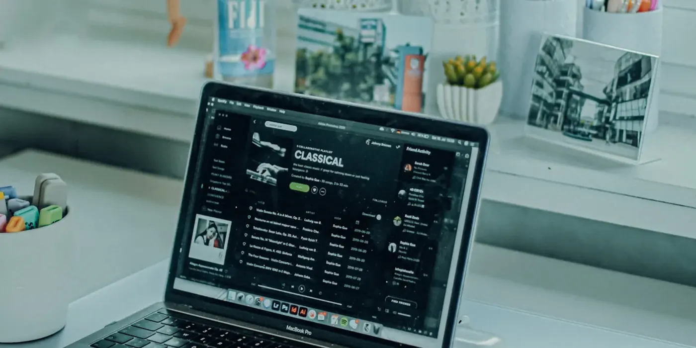 Planning notes and analytics for Why Your Website Design Must Focus On Direction Over Decoration